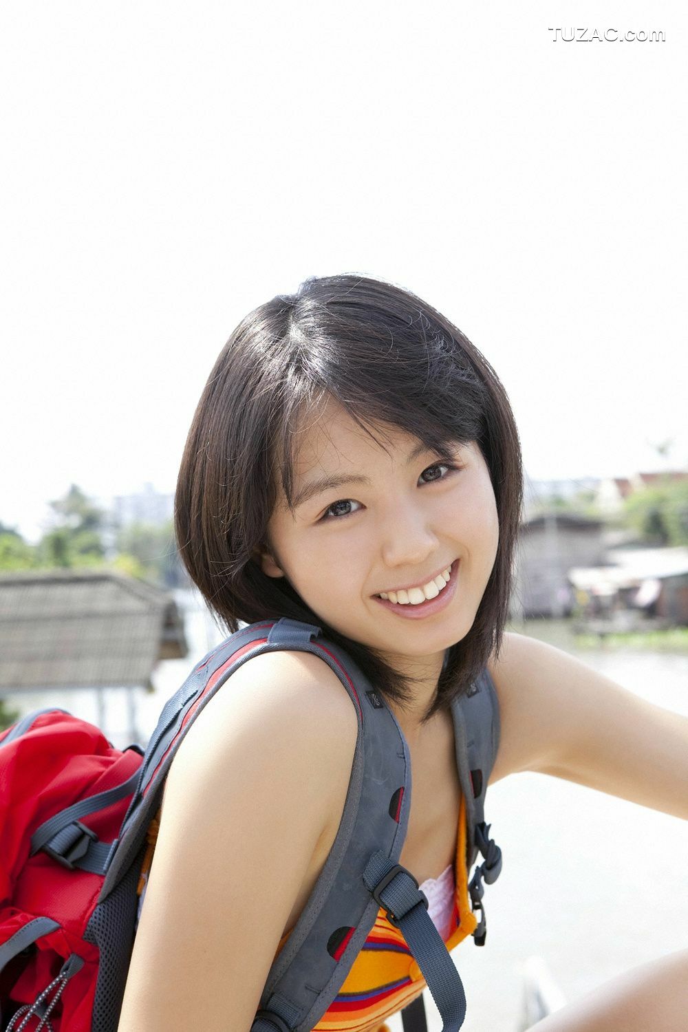YS Web_小池里奈《冒険したいお年頃》写真集 Vol.377[100P]
