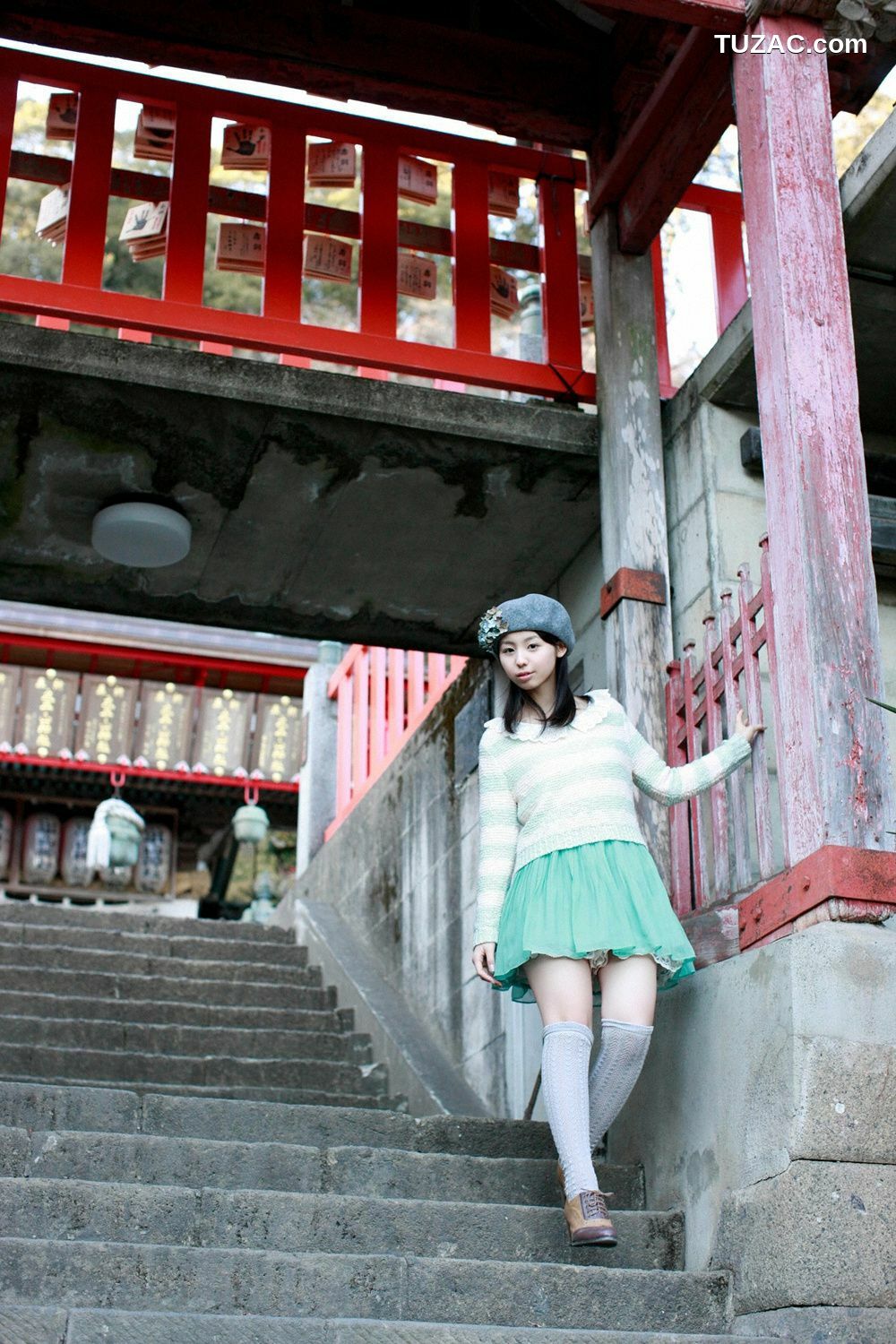 YS Web_小池里奈《卒業～お藏だし秘藏カシト～》写真集 Vol.500[94P]