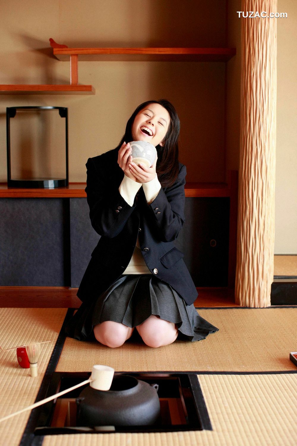 YS Web_小池里奈《卒業～お藏だし秘藏カシト～》写真集 Vol.500[94P]