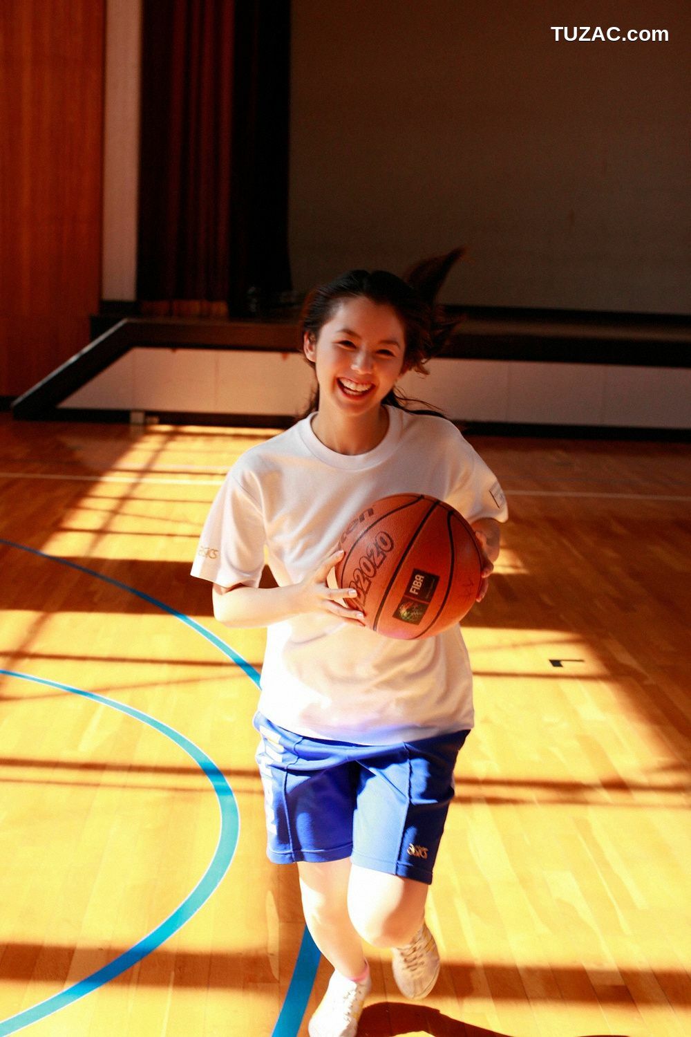 YS Web_小池里奈《卒業～お藏だし秘藏カシト～》写真集 Vol.500[94P]