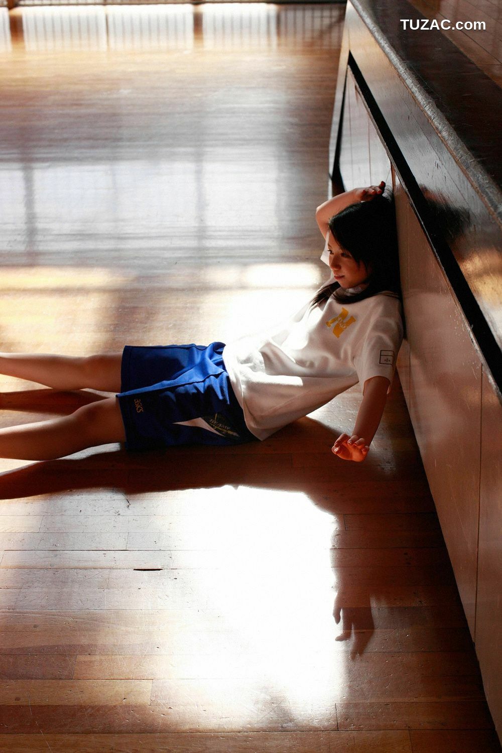 YS Web_小池里奈《卒業～お藏だし秘藏カシト～》写真集 Vol.500[94P]