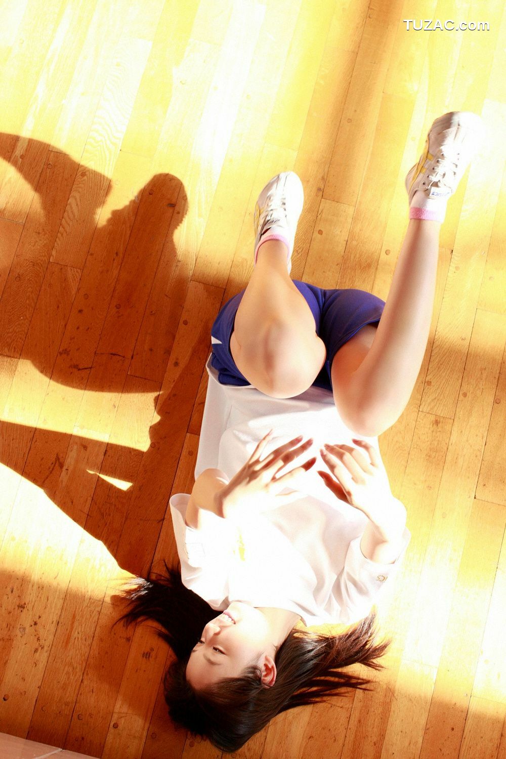 YS Web_小池里奈《卒業～お藏だし秘藏カシト～》写真集 Vol.500[94P]