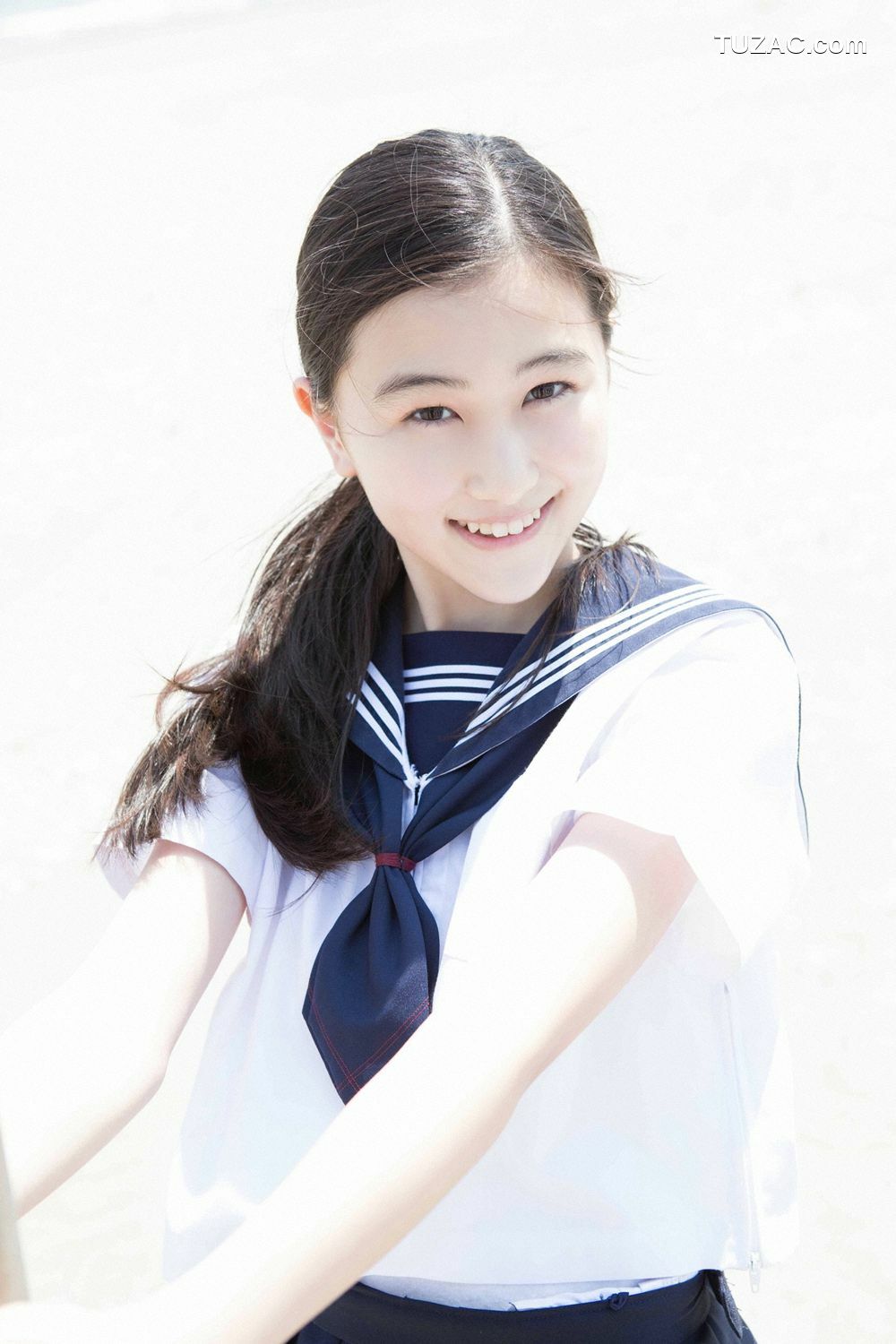 YS Web_山口まゆ/山口麻友《天使の繭》写真集 Vol.664[69P]