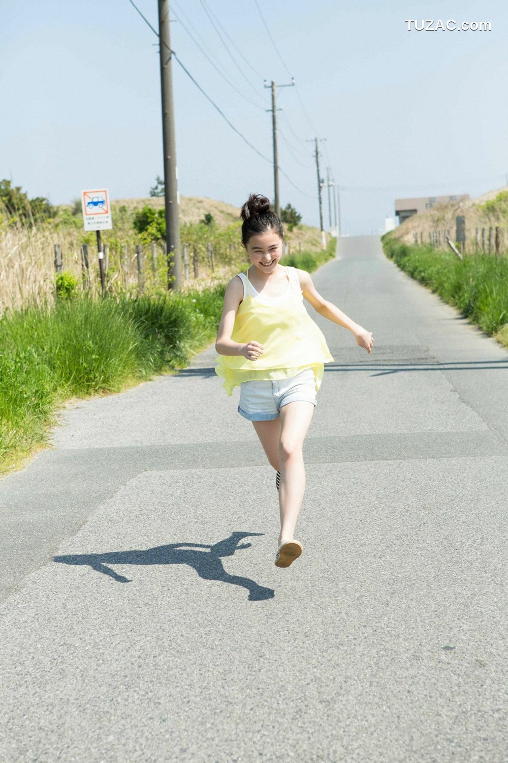 YS Web_山口まゆ/山口麻友《天使の繭》写真集 Vol.664[69P]