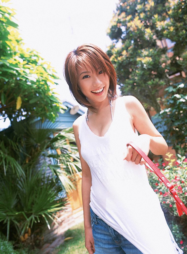YS Web_山本梓《Life is Full of Joy》写真集 Vol.129[50P]