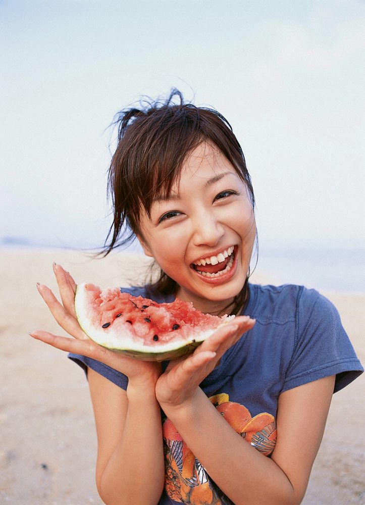 YS Web_工藤里纱《Queen of Smile》写真集 Vol.164[66P]