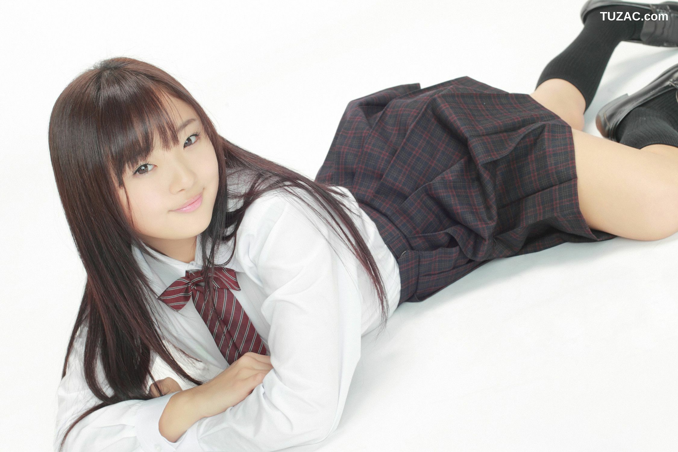 YS Web_愛沢新菜《ちっちゃおっきい美少女入学！》写真集 Vol.551[53P]