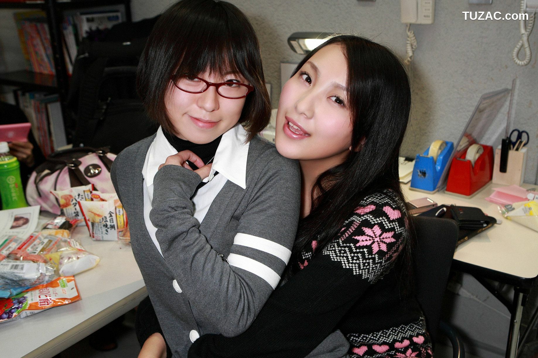 YS Web_有川知里《乙女学院 ぷるるん愛カップ入学!》写真集 Vol.301[42P]