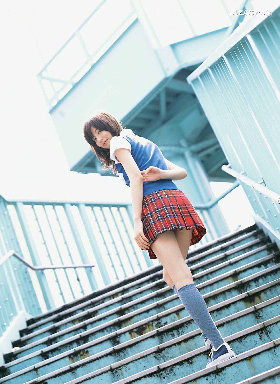 YS Web_杉本有美《压倒的美少女》写真集 Vol.218[106P]