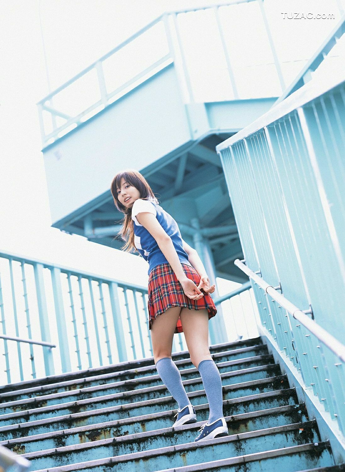 YS Web_杉本有美《压倒的美少女》写真集 Vol.218[106P]
