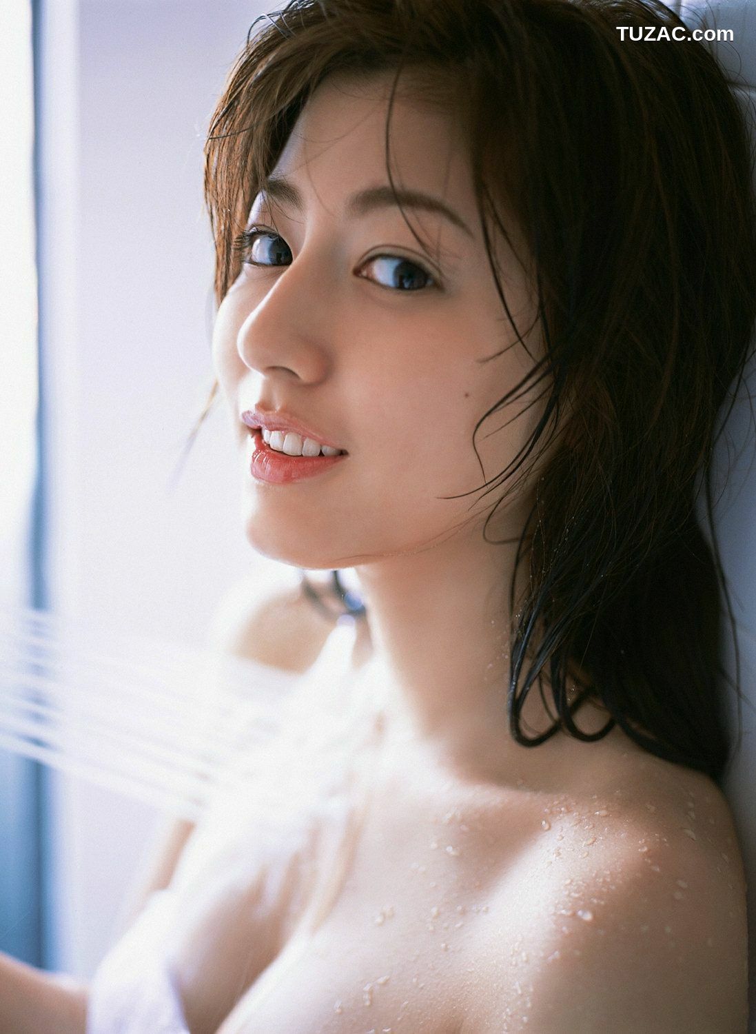 YS Web_杉本有美《压倒的美少女》写真集 Vol.218[106P]