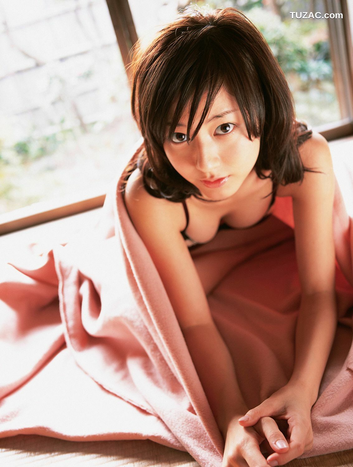 YS Web_杉本有美《超本格派美少女降临!!》写真集 Vol.196[82P]