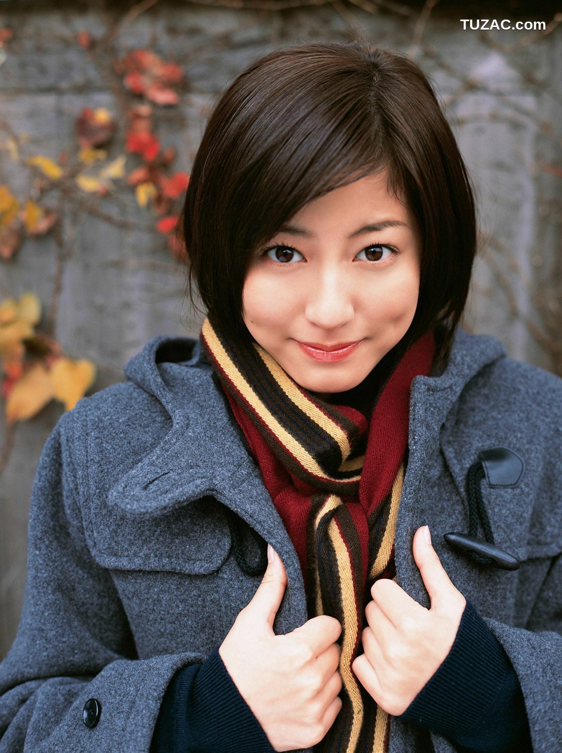 YS Web_杉本有美《超本格派美少女降临!!》写真集 Vol.196[82P]
