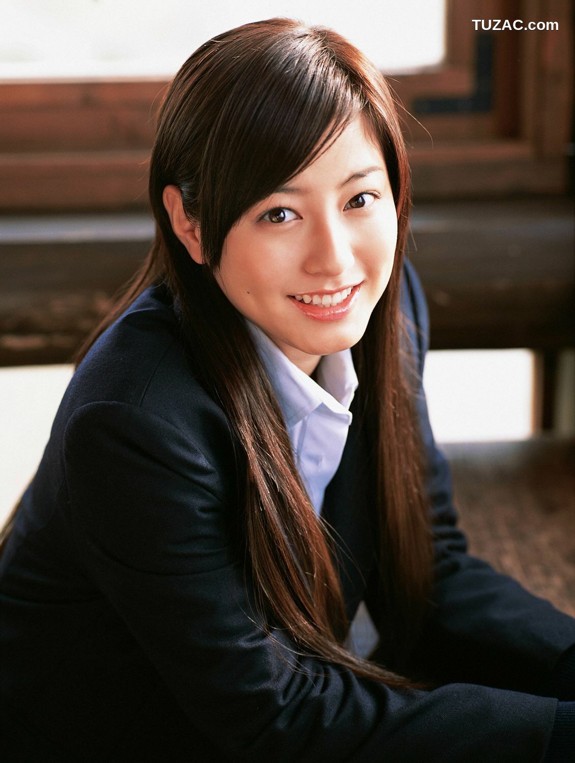 YS Web_杉本有美《超本格派美少女降临!!》写真集 Vol.196[82P]