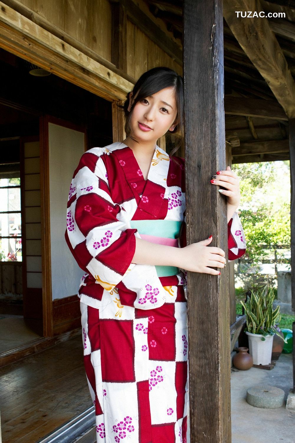 YS Web_村上友梨《たわわに実った...真夏の果実！》写真集 Vol.561[91P]