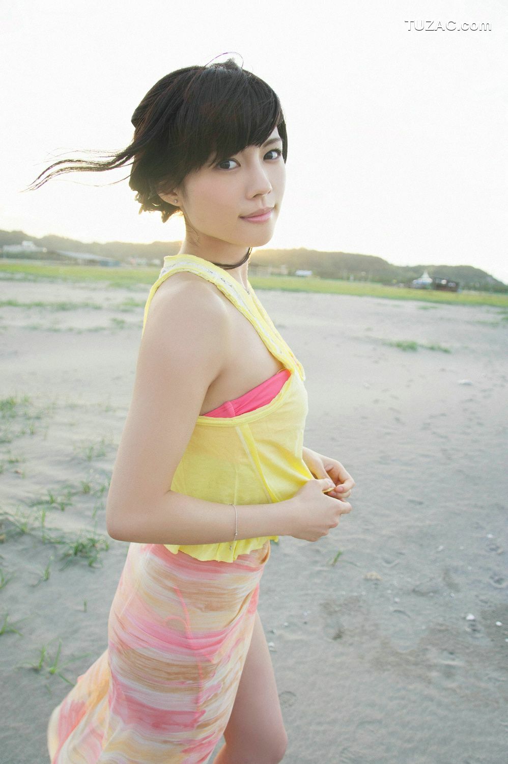 YS Web_松川佑依子《可愛すぎるOL》写真集 Vol.646[100P]