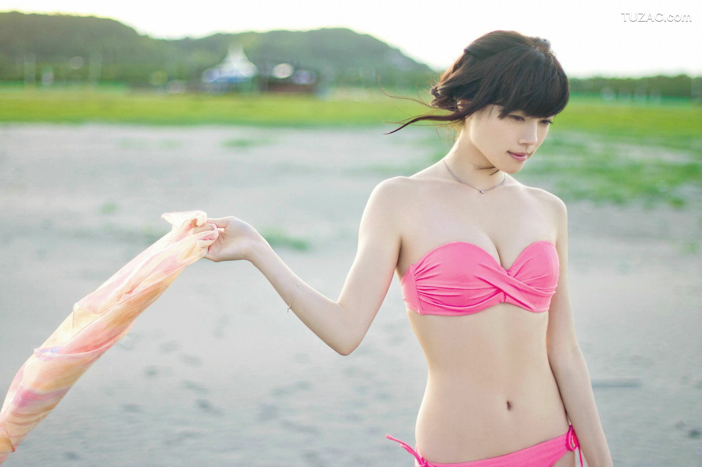 YS Web_松川佑依子《可愛すぎるOL》写真集 Vol.646[100P]
