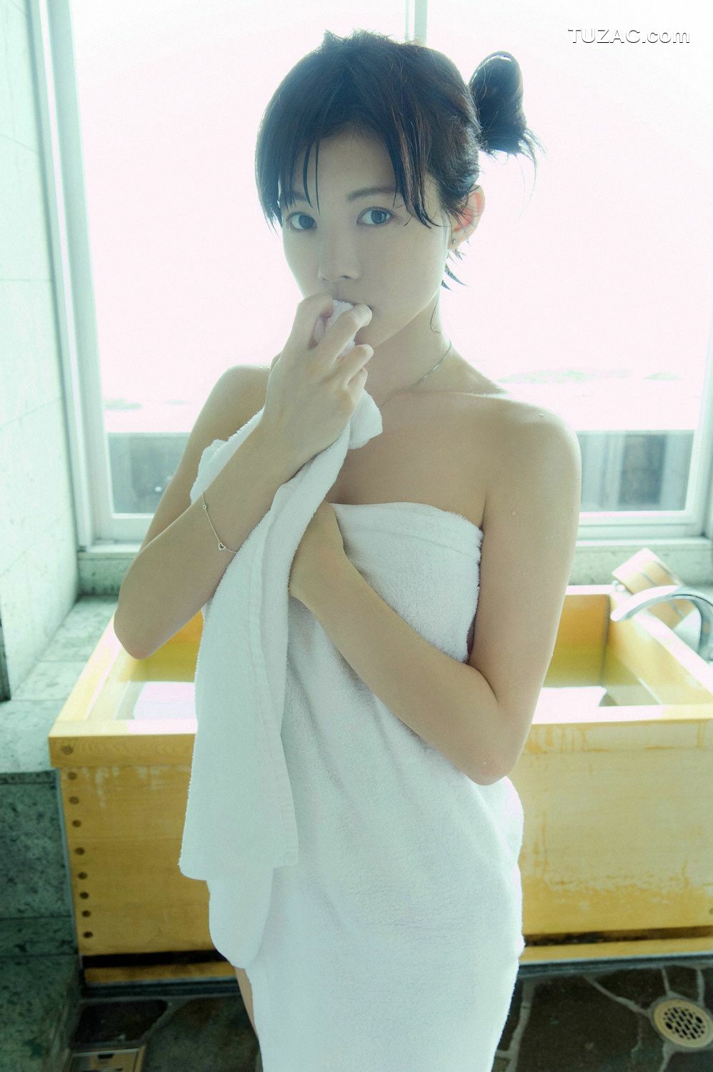 YS Web_松川佑依子《可愛すぎるOL》写真集 Vol.646[100P]