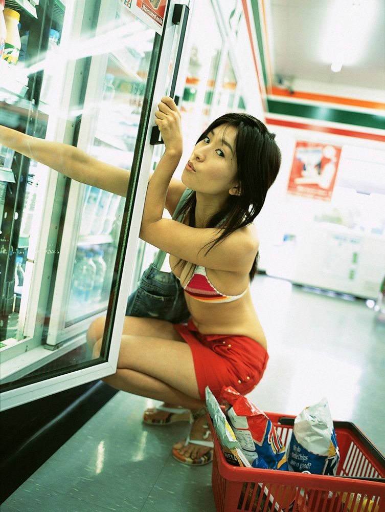 YS Web_森下千里《Naked》写真集 Vol.117[96P]