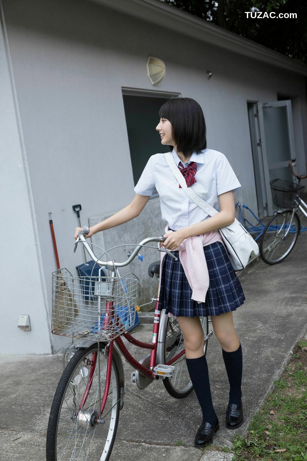 YS Web_武田玲奈《夏に跳べ！部活少女》写真集 Vol.662[100P]