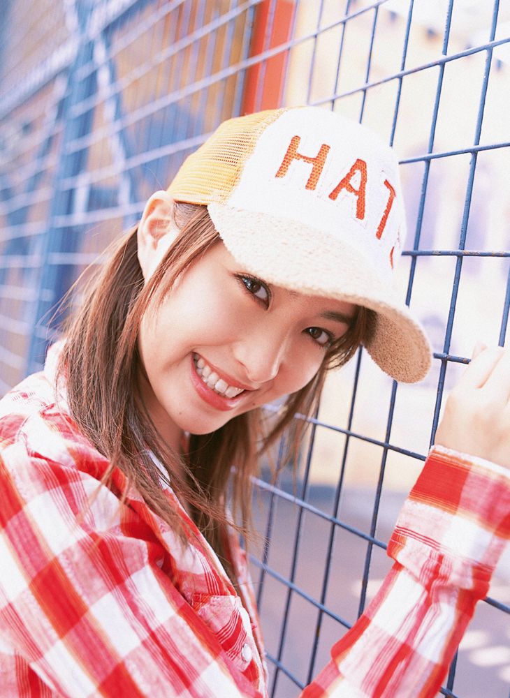 YS Web_瀬戸早妃《Tough &amp;amp; Peace &amp;amp; Beautiful》写真集 Vol.123[73P]