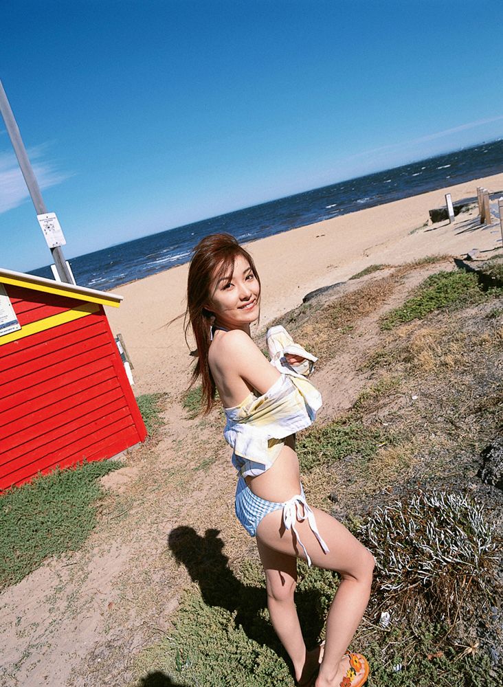 YS Web_瀬戸早妃《Tough &amp;amp; Peace &amp;amp; Beautiful》写真集 Vol.123[73P]