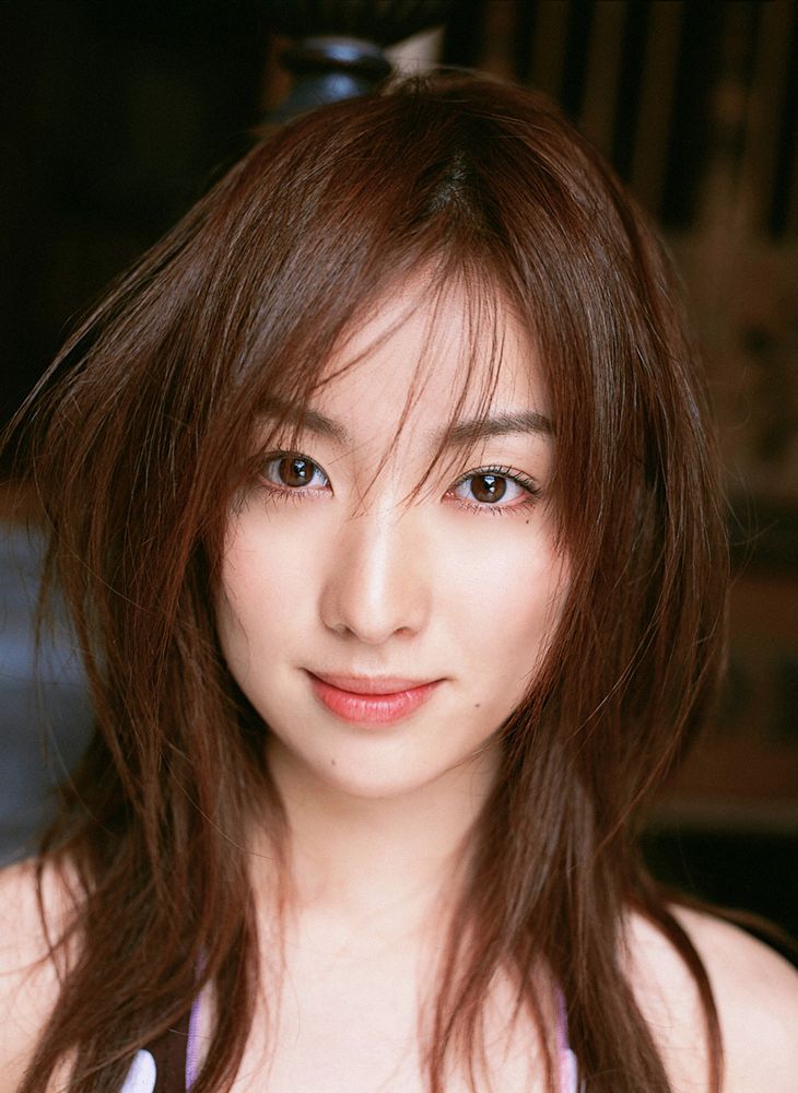 YS Web_瀬戸早妃《Tough &amp;amp; Peace &amp;amp; Beautiful》写真集 Vol.123[73P]