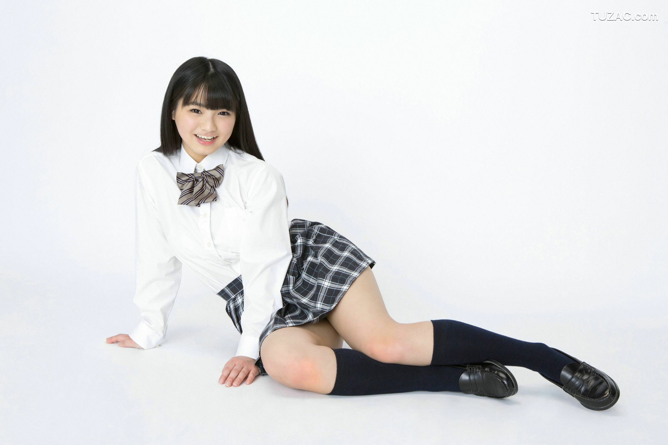 YS Web_片岡沙耶《童顏ボイーン少女入學》写真集 Vol.600[50P]