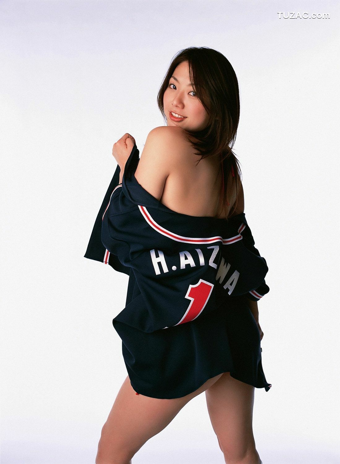 YS Web_相澤仁美《男子のハートに全力投&amp;quot;乳&amp;quot;》写真集 Vol.204[79P]