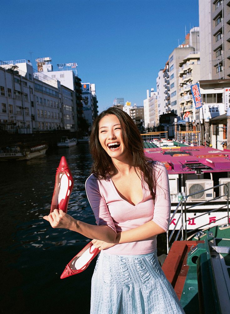 YS Web_矢吹春奈《桟桥で待ち合わせ》写真集 Vol.150[72P]