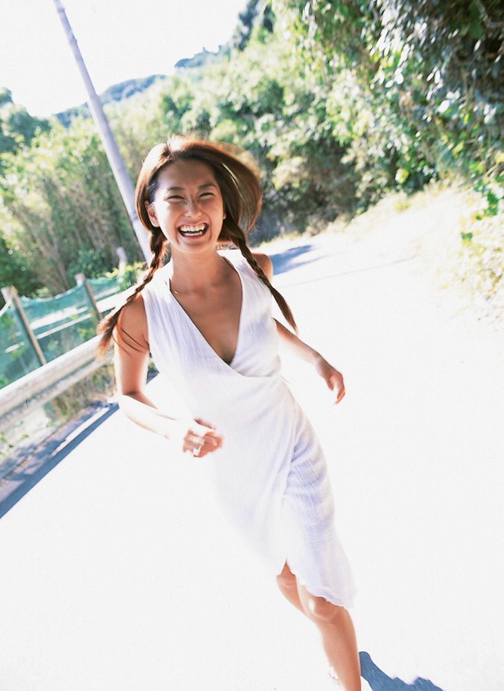 YS Web_矢吹春奈《桟桥で待ち合わせ》写真集 Vol.150[72P]