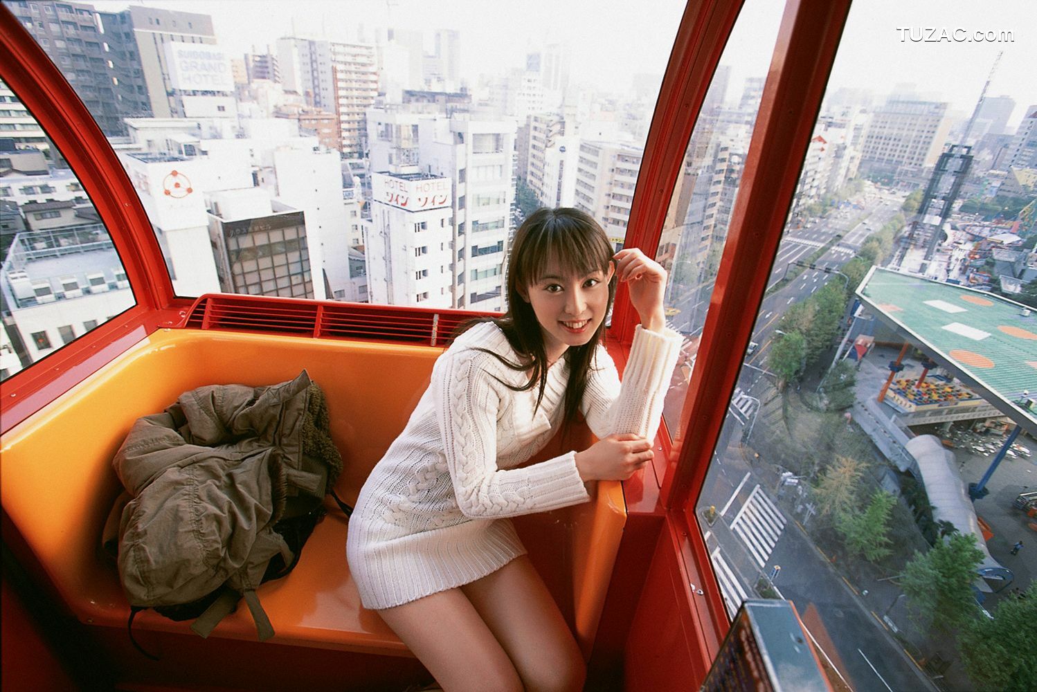 YS Web_秋山莉奈《HIP! STEP!! JUMP!!!》写真集 Vol.188[50P]