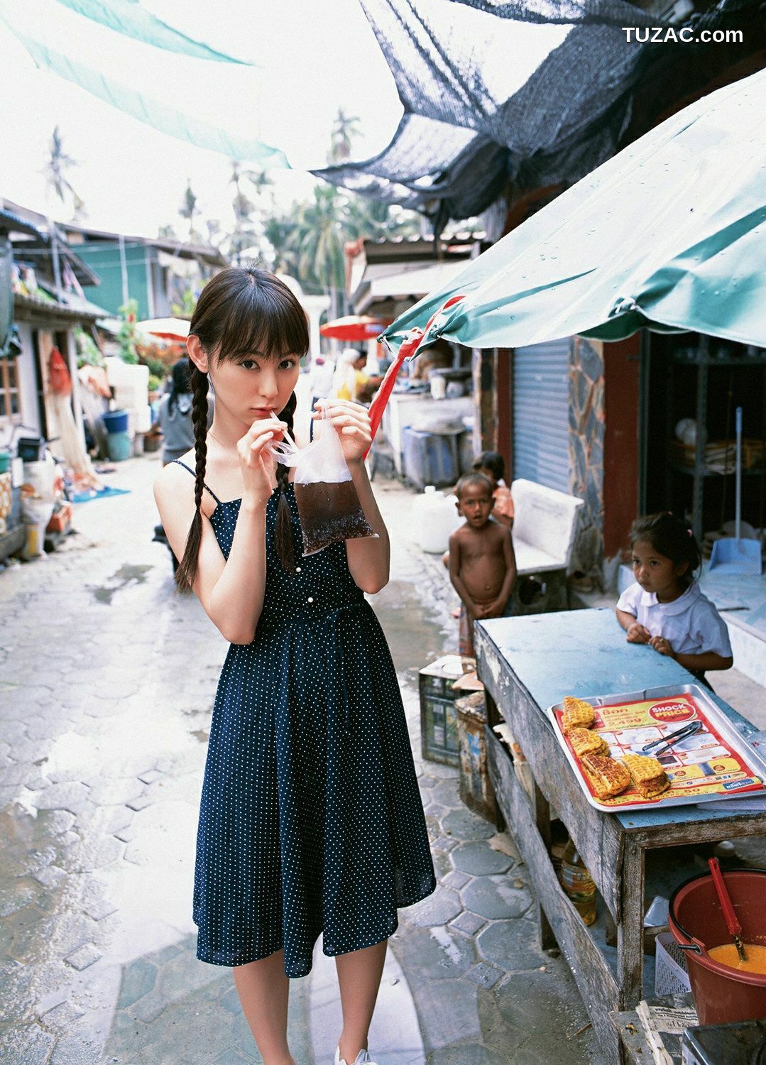 YS Web_秋山莉奈《热帯、美少女、ハプニング!!!》写真集 Vol.215[65P]