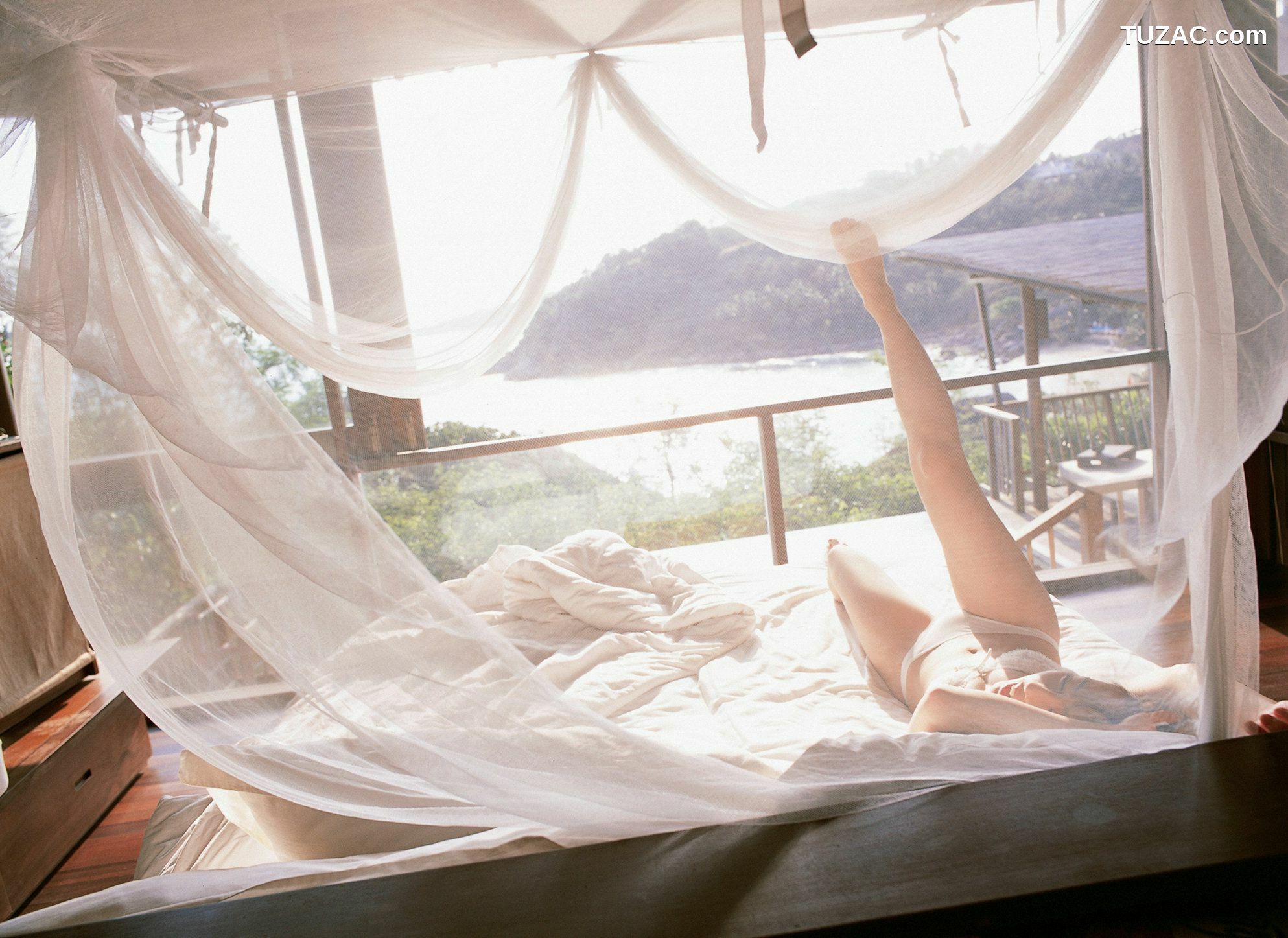 YS Web_秋山莉奈《莉奈のもうひと雫》写真集 Vol.234[81P]