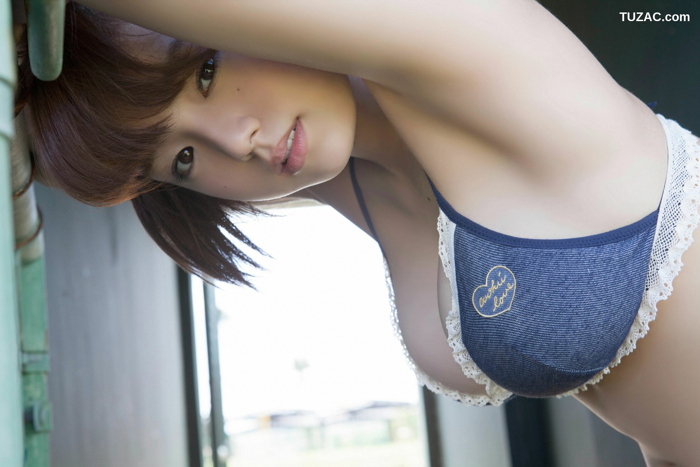 YS Web_篠崎愛《PERFECT LOVE》写真集 Vol.680[100P]