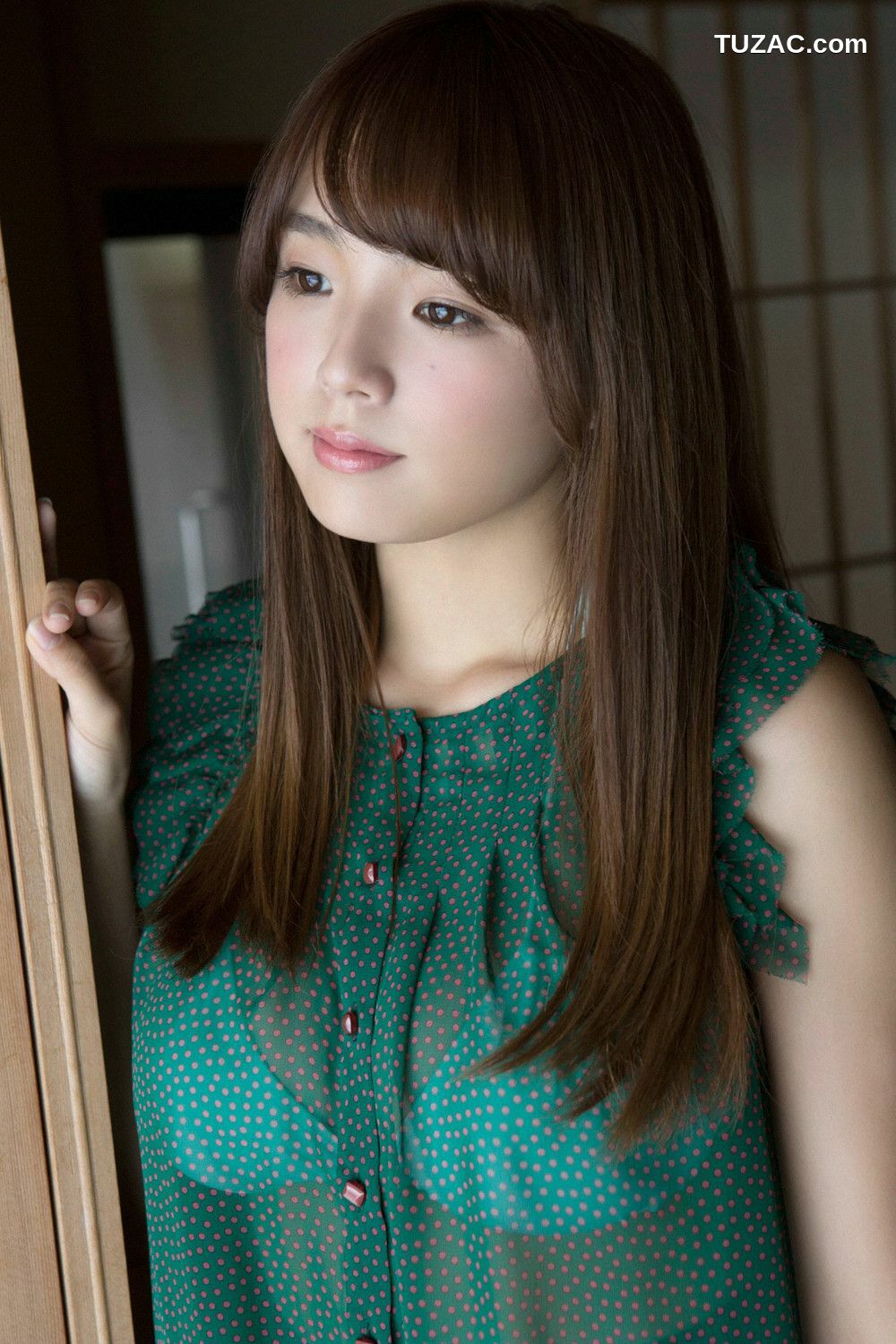YS Web_篠崎愛《あっためてあげる。》写真集 Vol.637[97P]