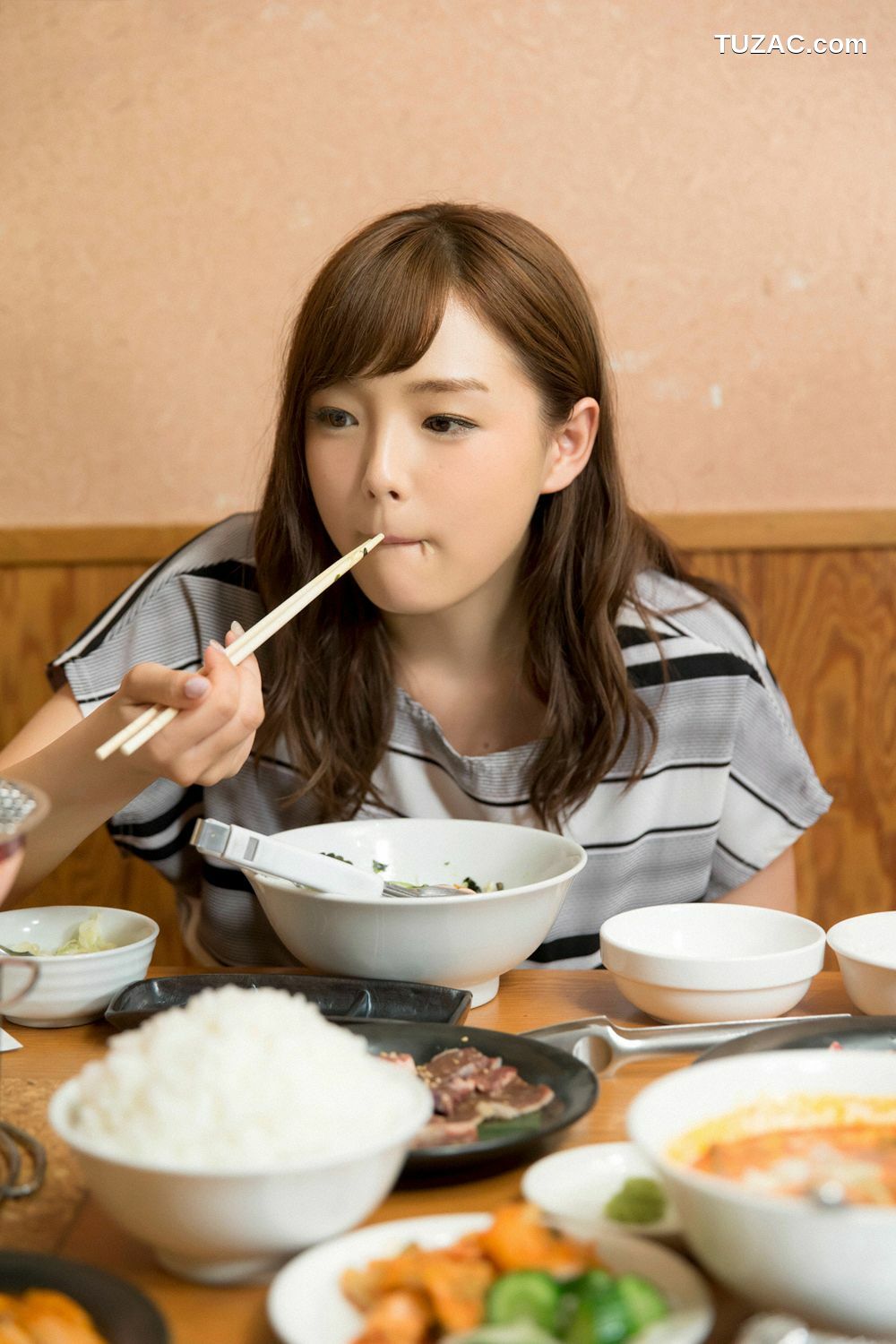 YS Web_篠崎愛《あっためて･･･あげる》写真集 Vol.682[98P]