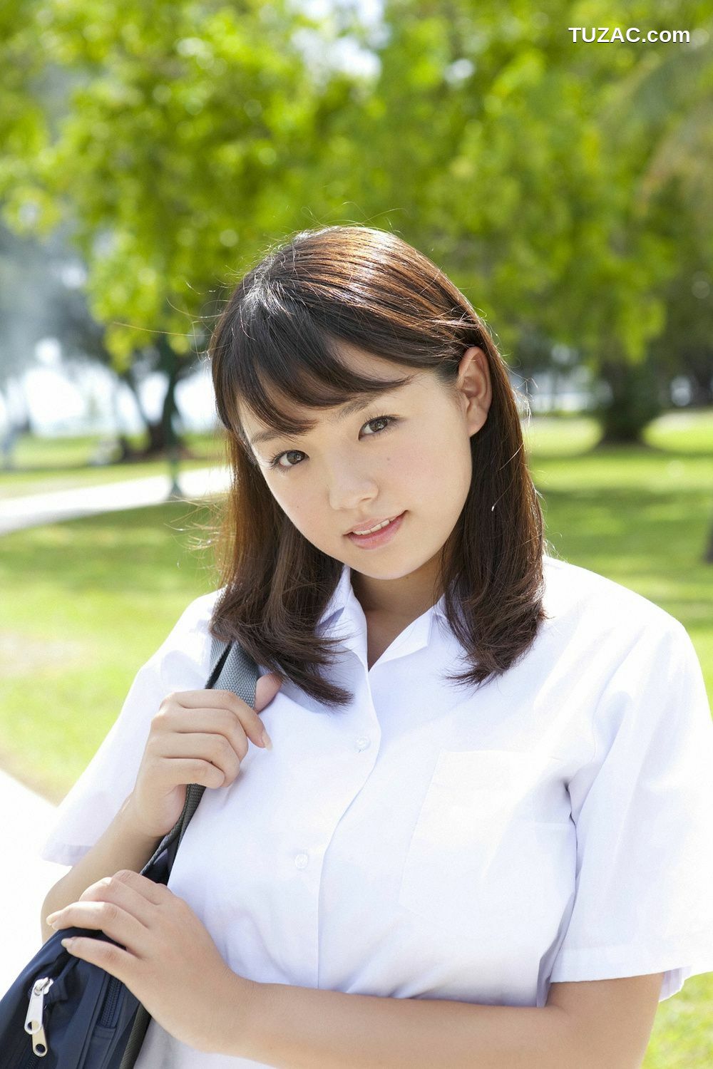 YS Web_篠崎愛《らぶたんと夏休み》写真集 Vol.413[108P]