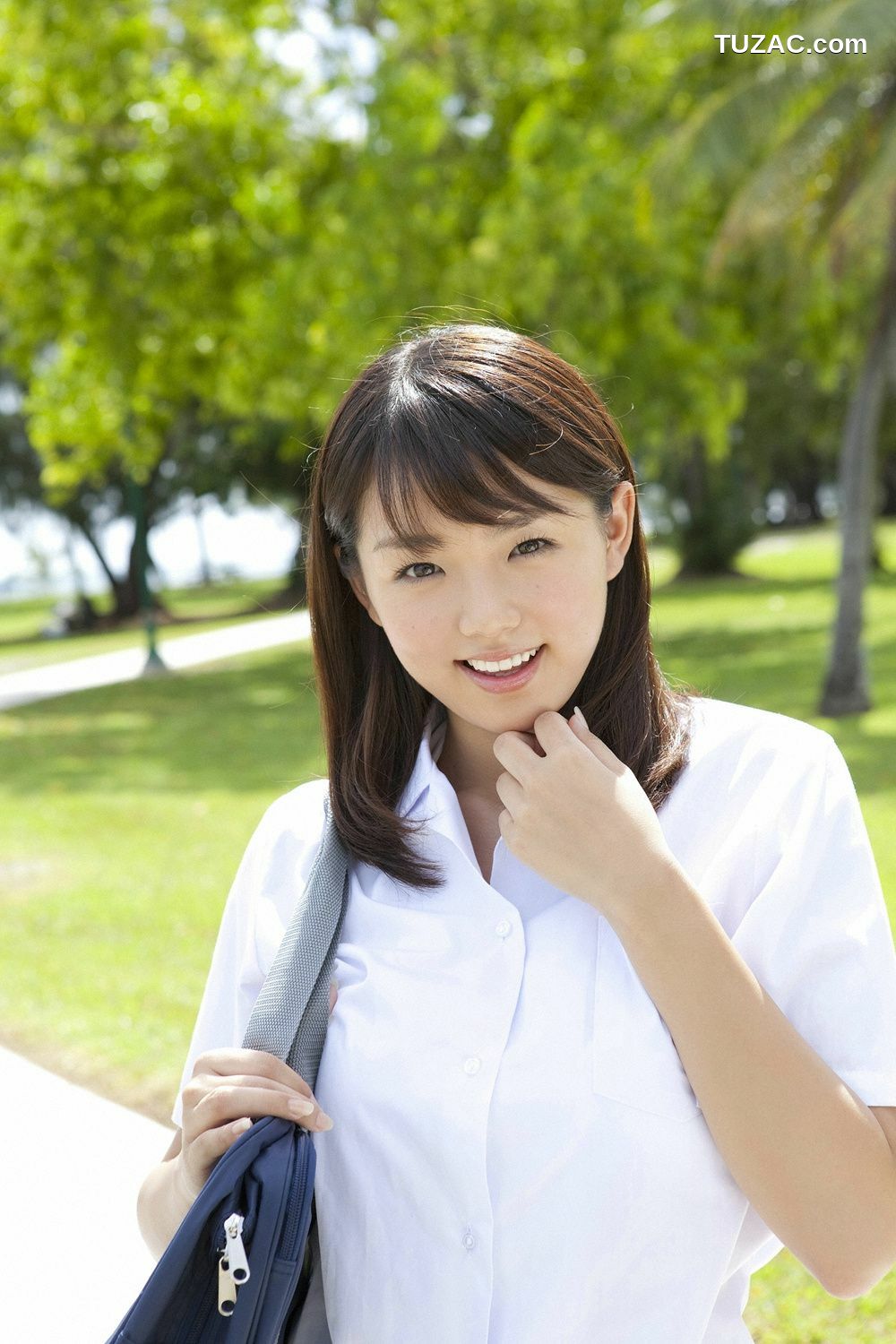 YS Web_篠崎愛《らぶたんと夏休み》写真集 Vol.413[108P]