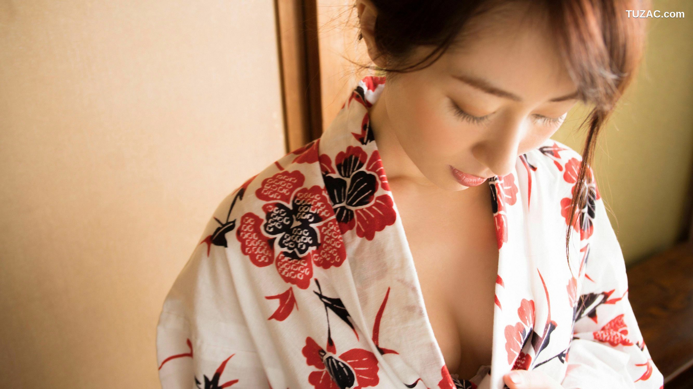 YS Web_谷桃子 Momoko Tani Vol.762 写真集[100P]