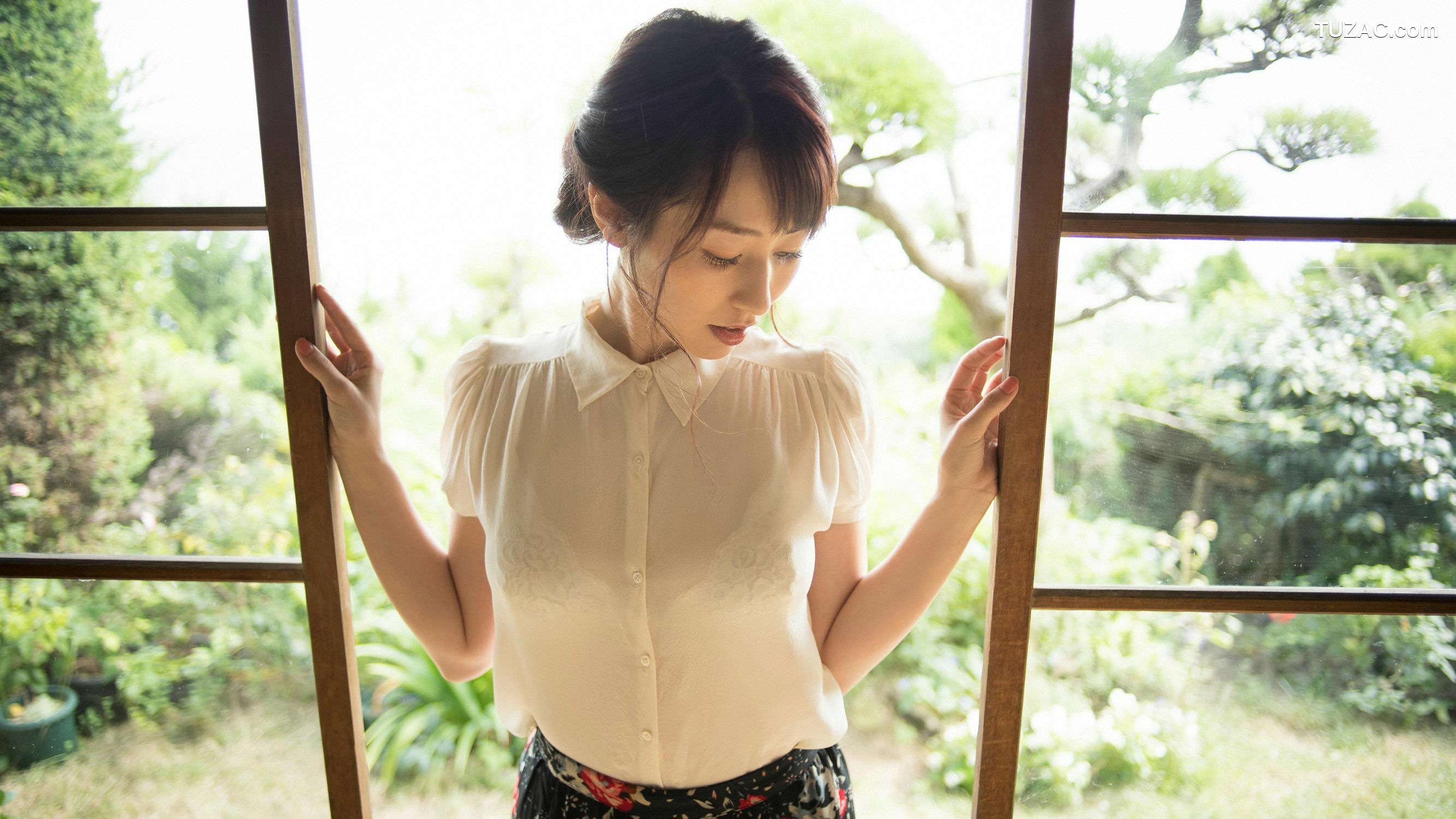 YS Web_谷桃子 Momoko Tani Vol.762 写真集[100P]