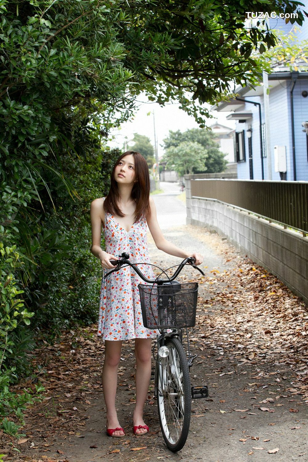 YS Web_逢沢りな/逢泽莉娜《好きにならずにいられないっ!》写真集 Vol.497[97P]