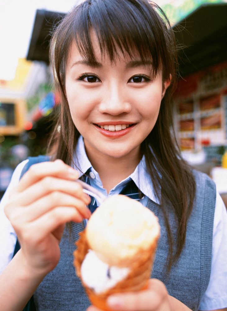 YS Web_高部あい《もぎたて女子高生アイドル》写真集 Vol.182[51P]