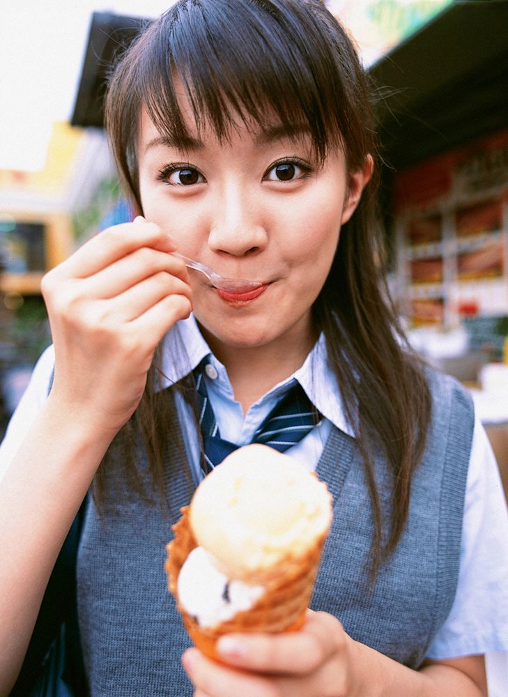 YS Web_高部あい《もぎたて女子高生アイドル》写真集 Vol.182[51P]