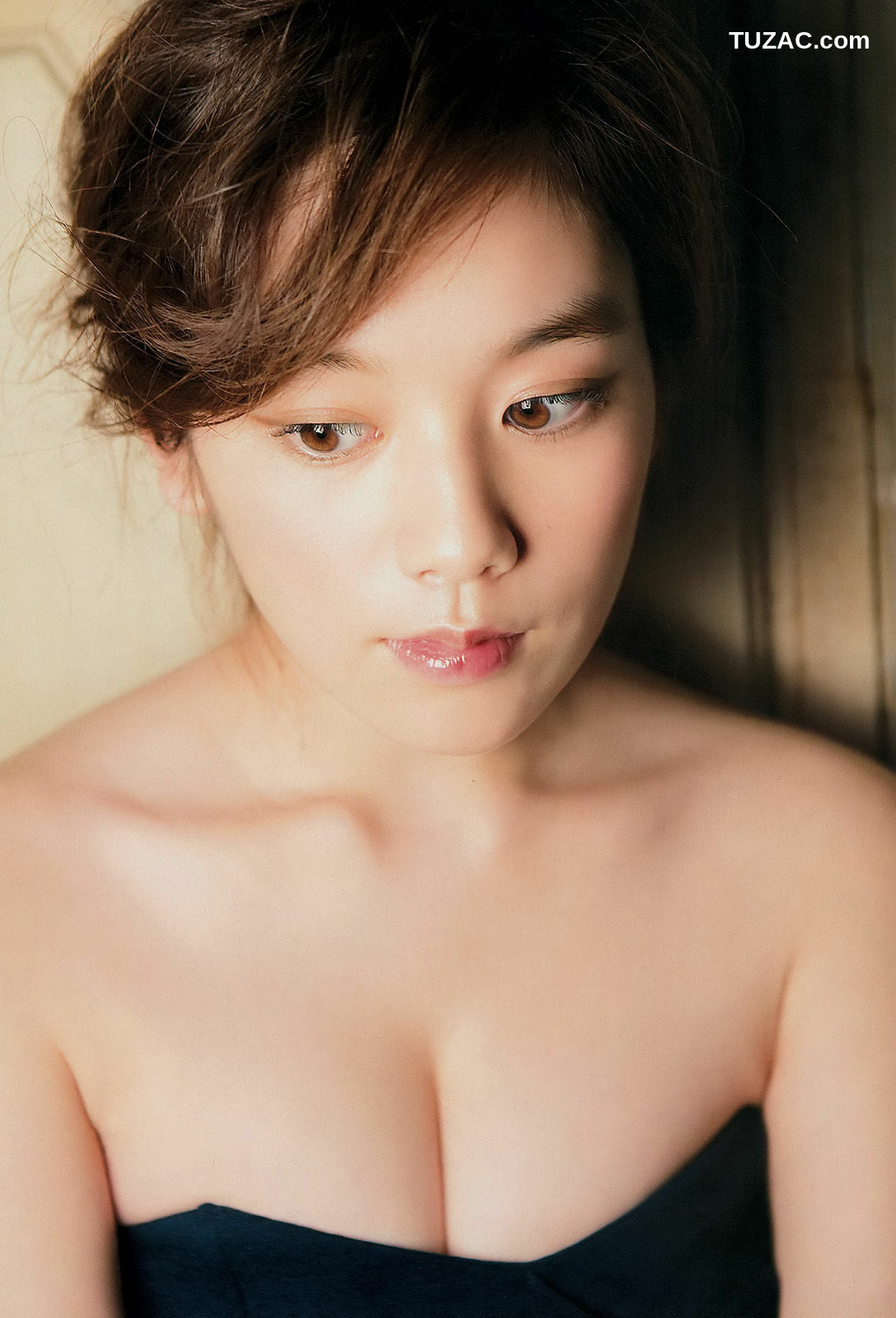 Young Champion杂志写真_ 筧美和子 唐沢りん 2015年No.02 写真杂志[15P]