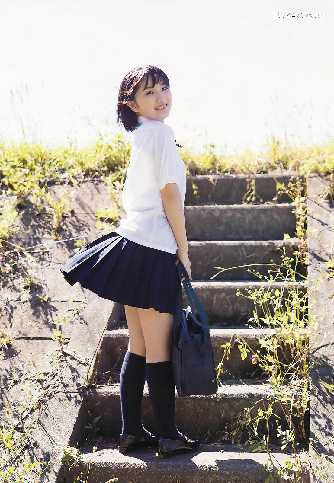 Young Champion杂志写真_ 船木結 岡田サリオ 2017年No.24 写真杂志[26P]