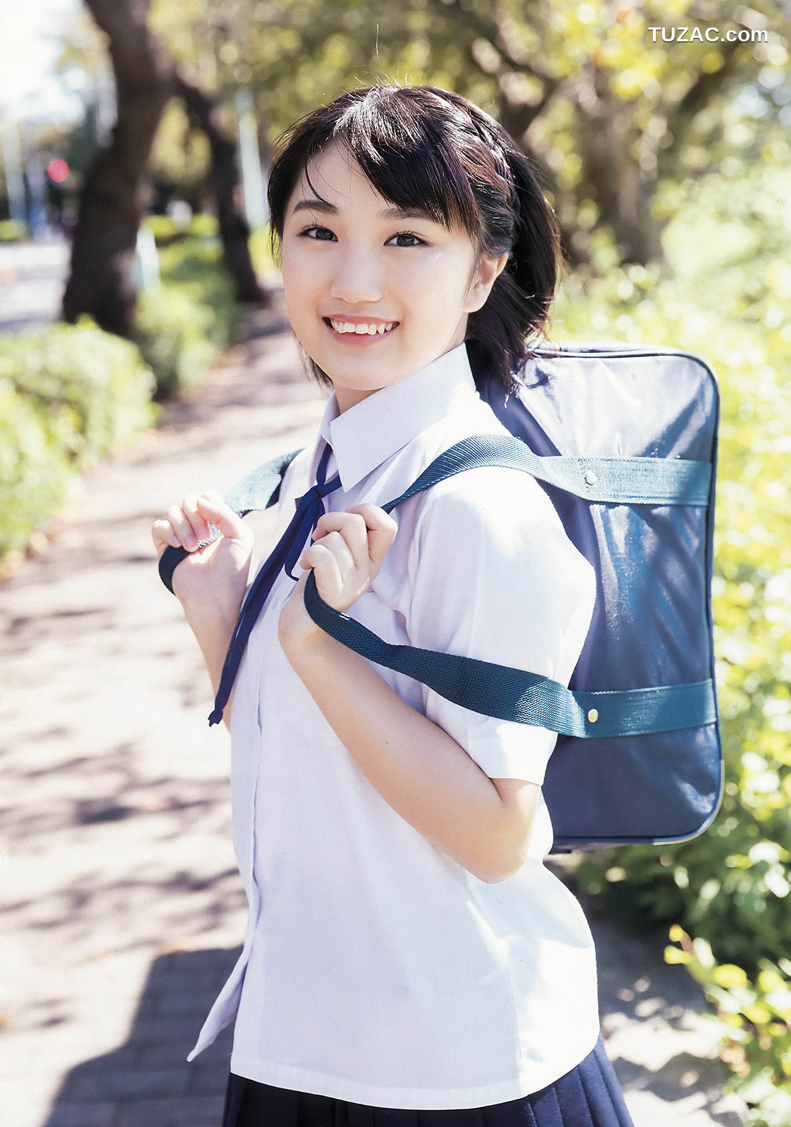 Young Champion杂志写真_ 船木結 岡田サリオ 2017年No.24 写真杂志[26P]