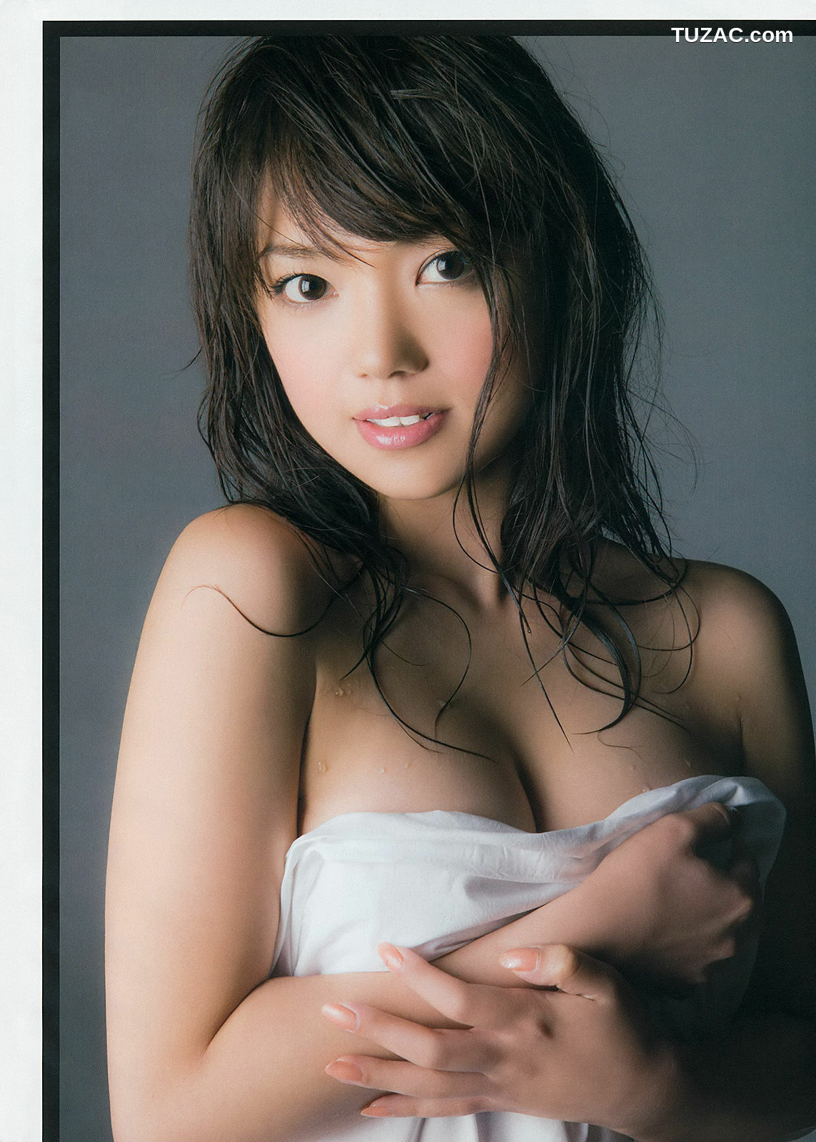 Young Gangan杂志写真_ 仙石みなみ 山中知恵 白石アヤ 片岡沙耶 2014年No.01 写真杂志[20P]