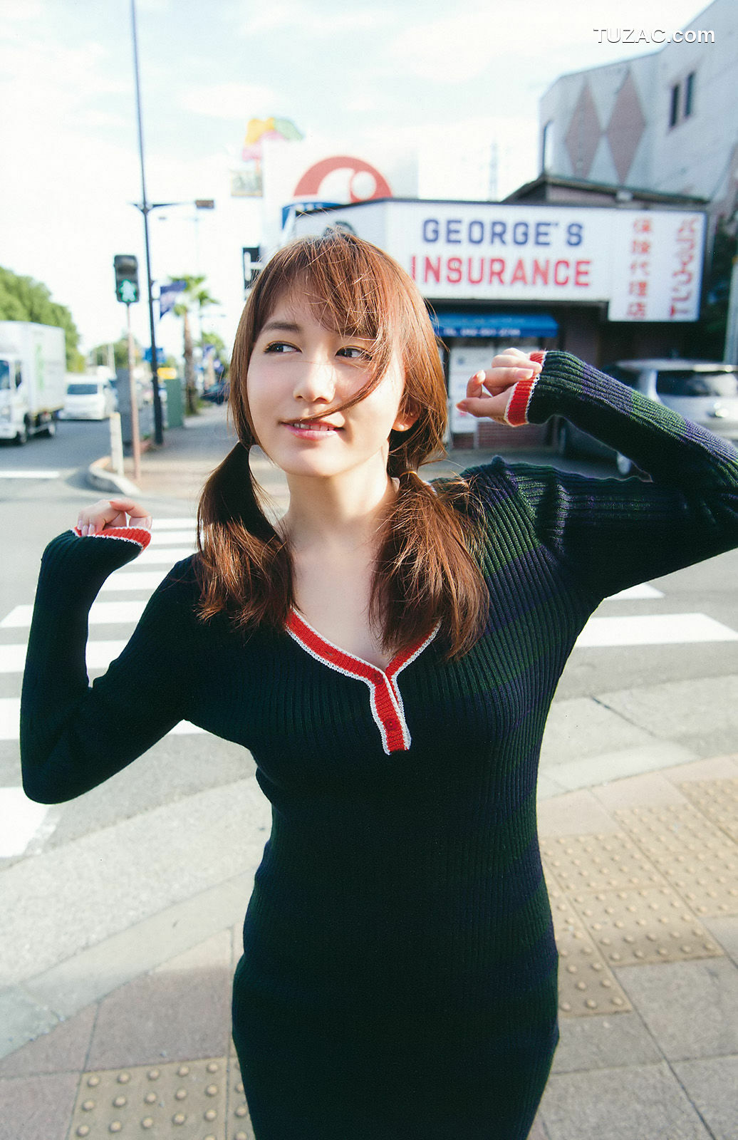 Young Gangan杂志写真_ 大場美奈 篠崎こころ 2016年No.21 写真杂志[36P]