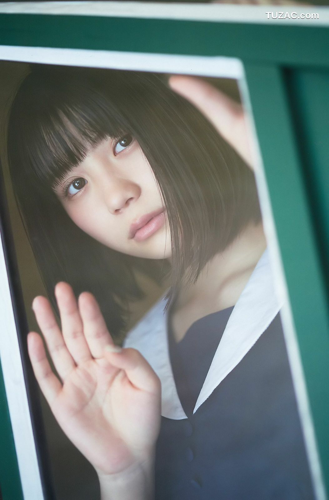 Young Gangan杂志写真_ 小畑優奈 大場美奈 林ゆめ 2018年No.12 写真杂志[34P]